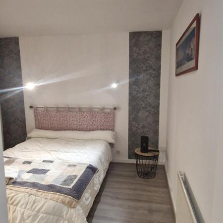 Hotel 1610 Entraygues-sur-Truyère Екстериор снимка